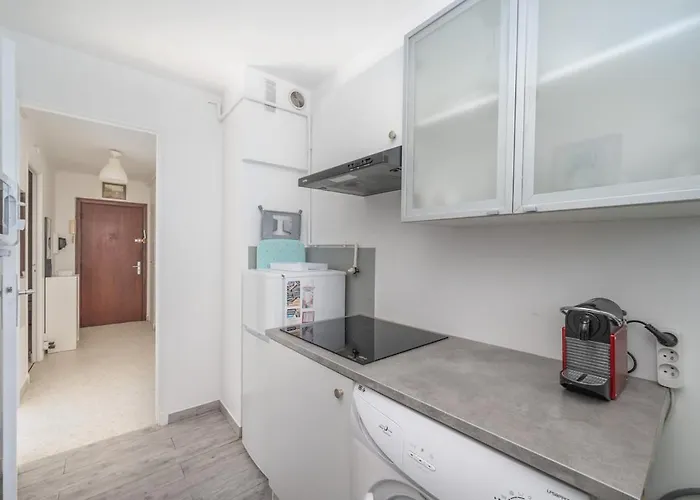 Ideal Famille T2 Moderne A 200m Des Plages Dejuan *